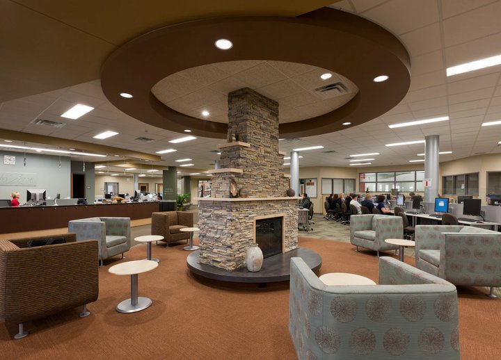 The Learning Center at Chippewa Valley Technical College. Image provided by Vince Mussehl. CVTC
