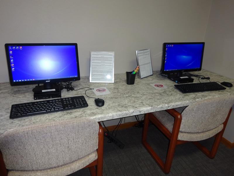 Computers at Ridgeland Area Library